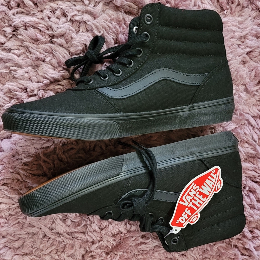Sk8-Hi vans